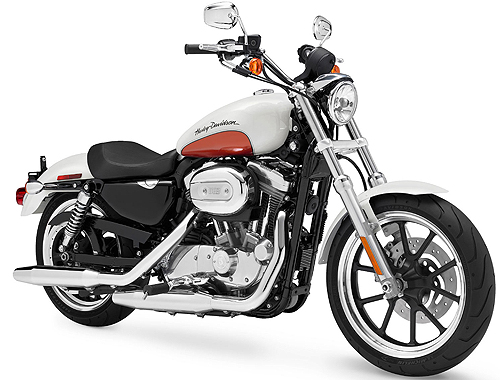 Harley Davidson SuperLow XL883L Front View