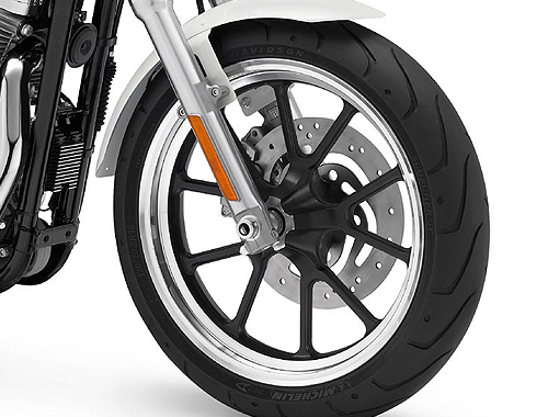 Harley Davidson SuperLow XL883L Wheels And Tyre View
