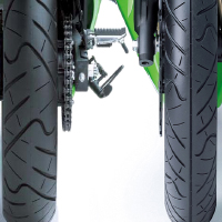 Kawasaki Ninja 250R Wheel Base View