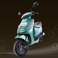 Mahindra Kine Different Colour View 1