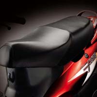 Mahindra SYM Flyte Seet View