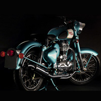 Royal Enfield Bullet Classic Rear Cross Side View
