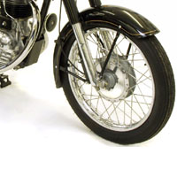 Royal Enfield Bullet350 Disk Brake And Wheels View