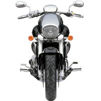 Suzuki Intruder M1800R  Front View