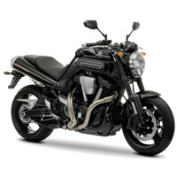 Yamaha MT01 Front Cross Side View