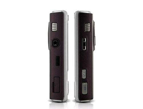 Nokia N95 (8GB) Side Angle View